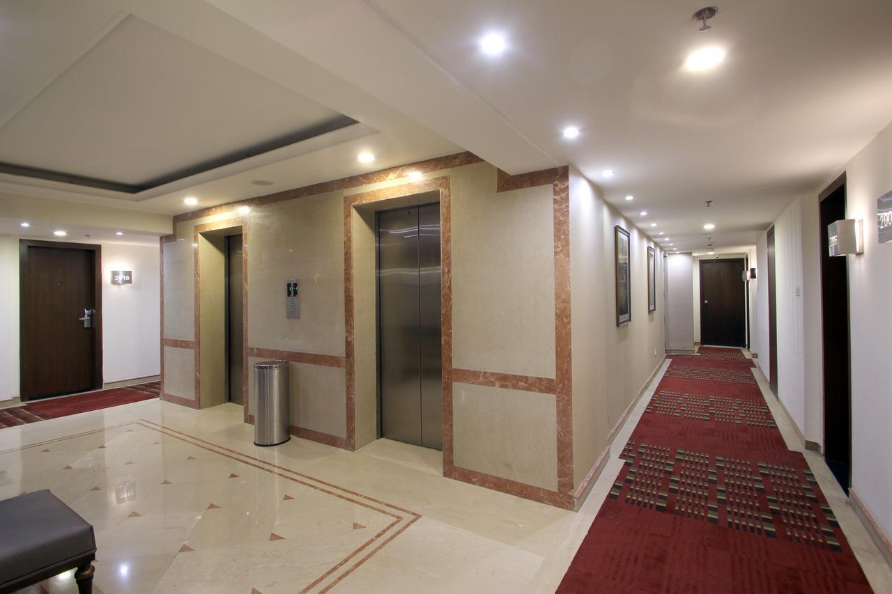 Hotel Comfotel ハイデラバード エクステリア 写真